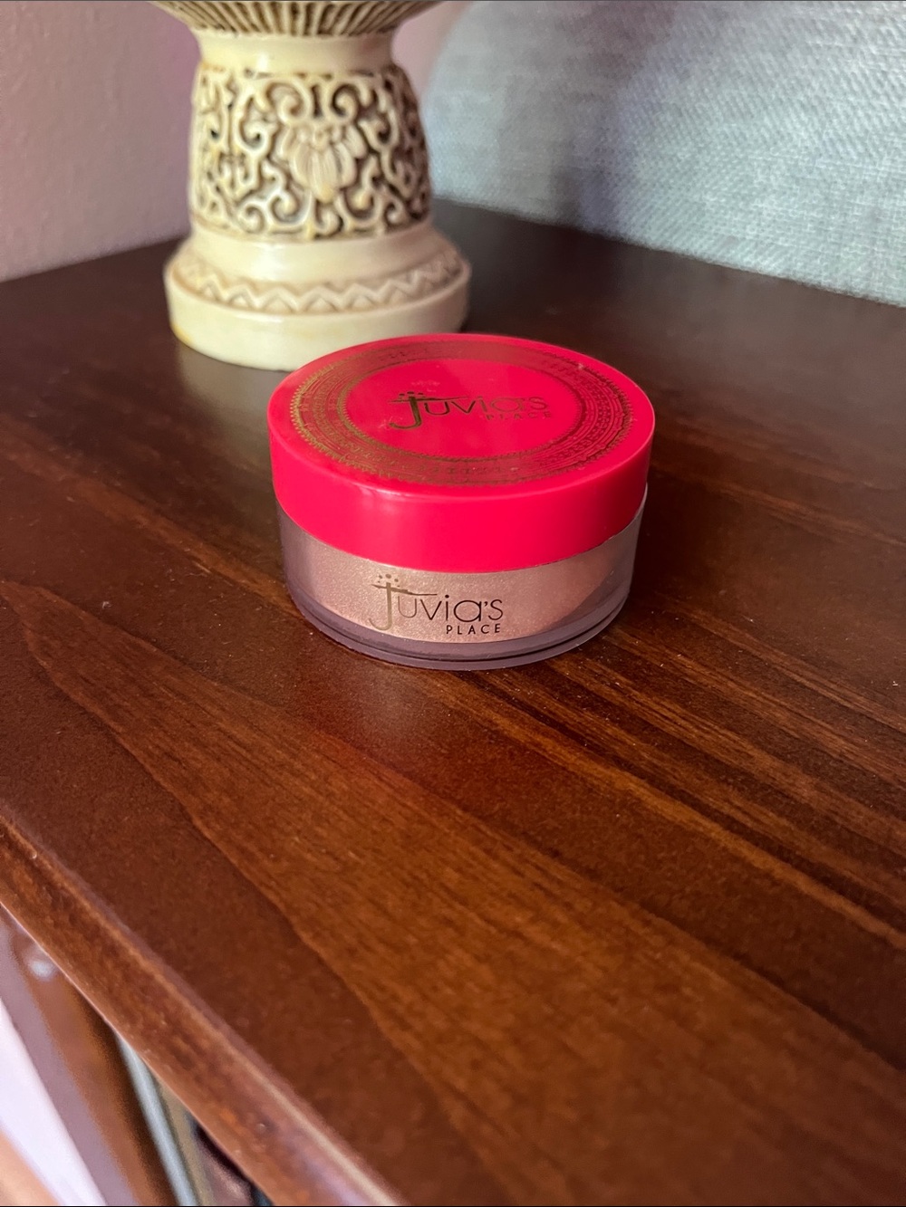 Juvia's Place Loose Highlighter Powder
